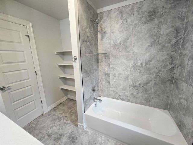 9221 Anaum Lane, Yukon, OK 73099