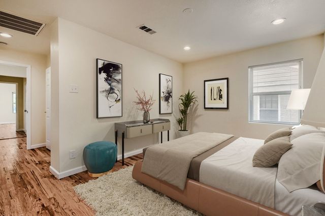 6915 E Grand Avenue, Dallas, TX 75223