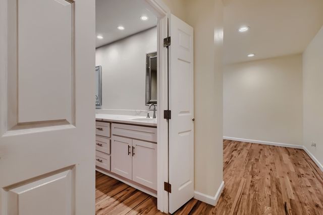 6915 E Grand Avenue, Dallas, TX 75223