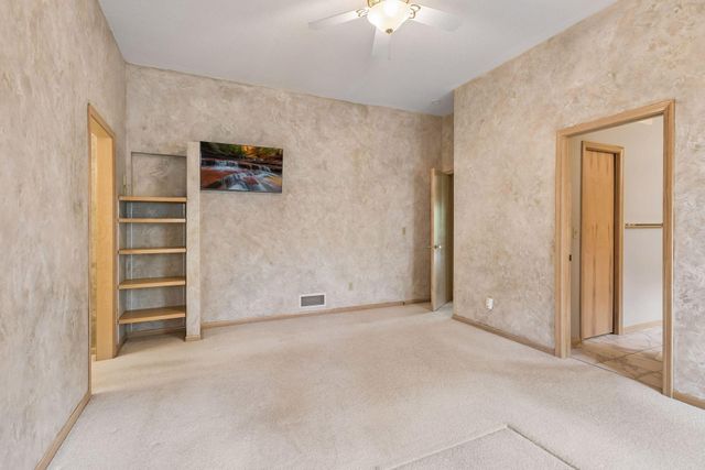 11830 Bren Road, Hopkins, MN 55343