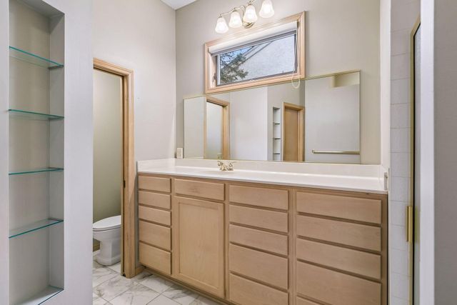 11830 Bren Road, Hopkins, MN 55343