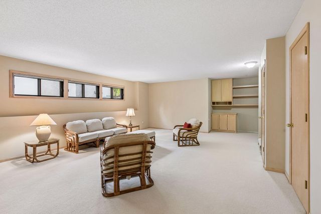 11830 Bren Road, Hopkins, MN 55343