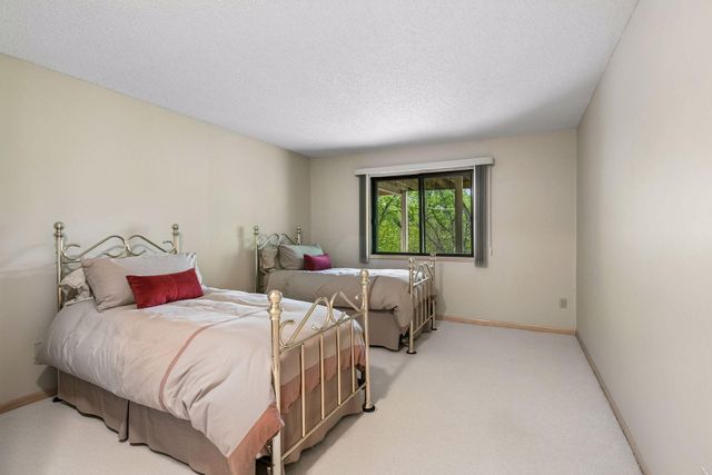 11830 Bren Road, Hopkins, MN 55343