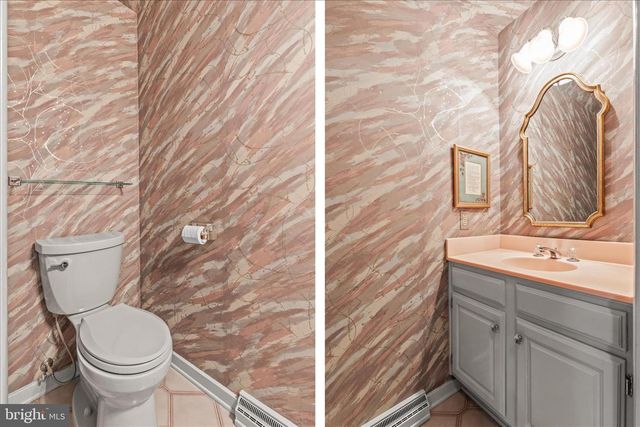 2940 BROXTON LN, York, PA 17402