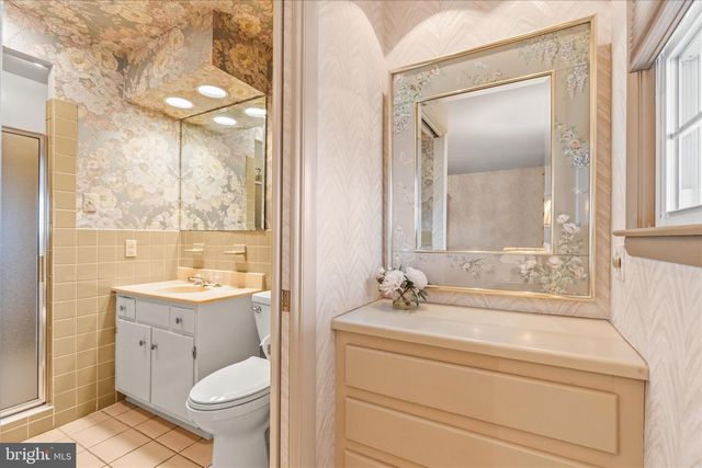 2940 BROXTON LN, York, PA 17402