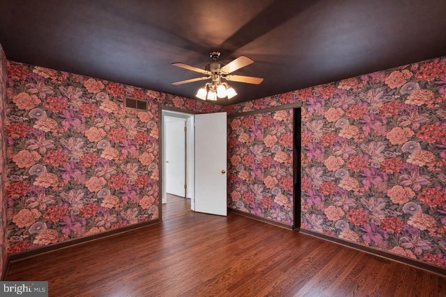 2940 BROXTON LN, York, PA 17402