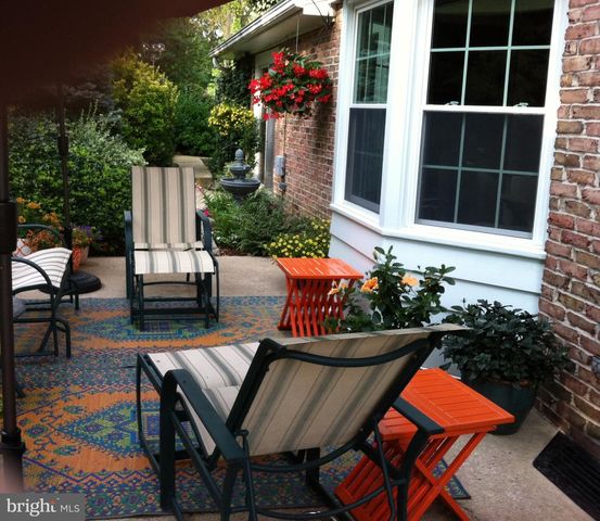 2940 BROXTON LN, York, PA 17402