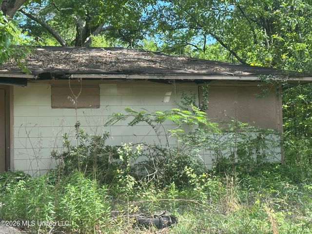 3236 Corey Drive, Jackson, MS 39212
