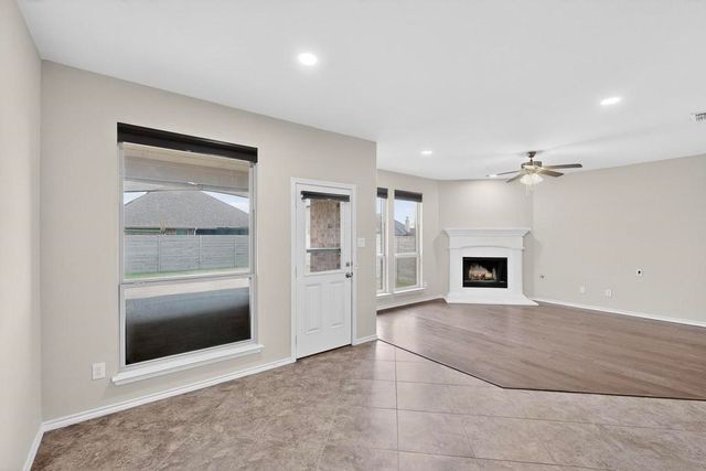 1809 Heron Way, Argyle, TX 76226