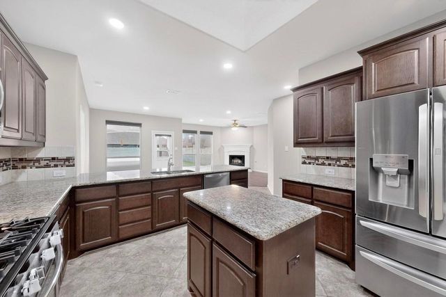 1809 Heron Way, Argyle, TX 76226