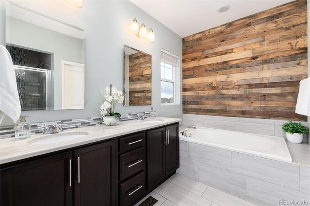 5538 W 73rd Place, Arvada, CO 80003