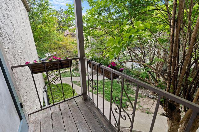 3613 Las Colinas DR C, Austin, TX 78731