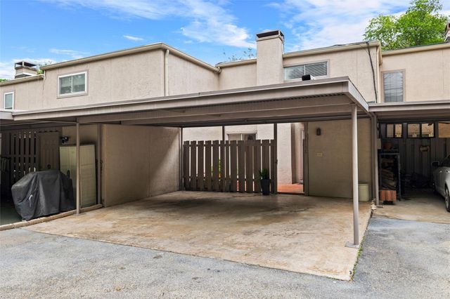3613 Las Colinas DR C, Austin, TX 78731