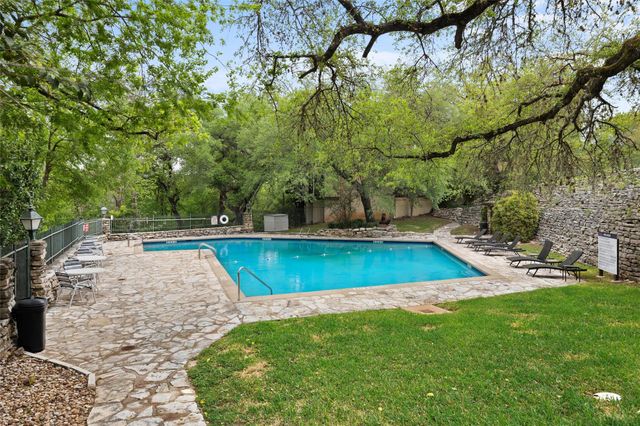 3613 Las Colinas DR C, Austin, TX 78731
