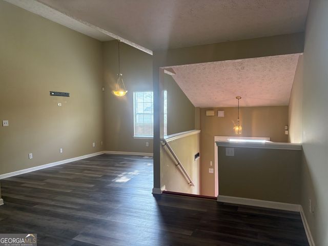 7279 Williamsburg Drive, Riverdale, GA 30274