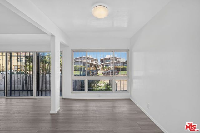 324 E Tamarack Avenue, Inglewood, CA 90301