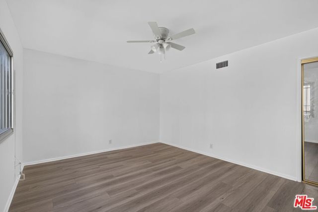 324 E Tamarack Avenue, Inglewood, CA 90301