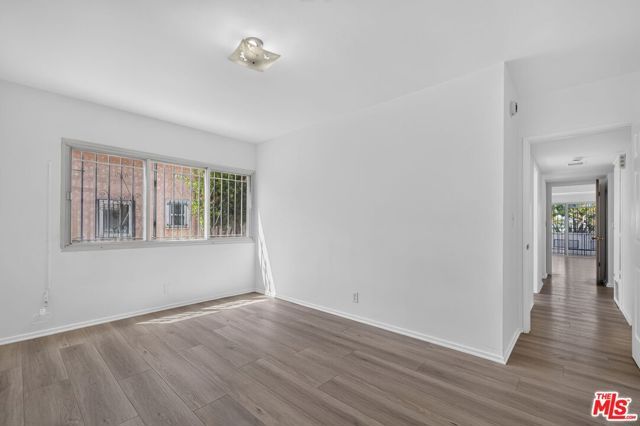 324 E Tamarack Avenue, Inglewood, CA 90301