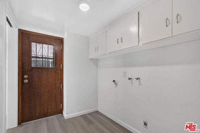 324 E Tamarack Avenue, Inglewood, CA 90301