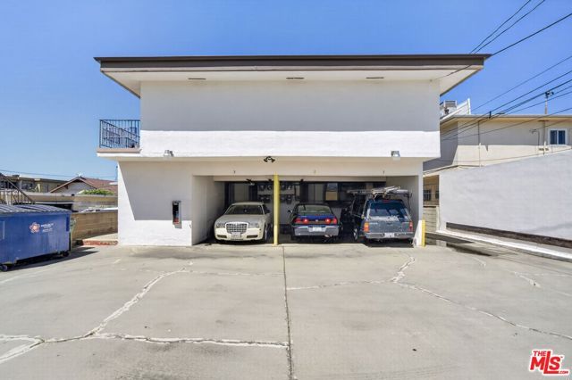 324 E Tamarack Avenue, Inglewood, CA 90301