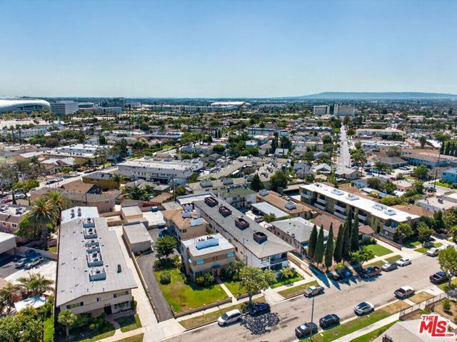 324 E Tamarack Avenue, Inglewood, CA 90301