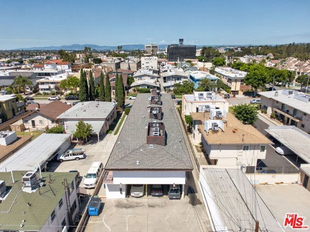 324 E Tamarack Avenue, Inglewood, CA 90301