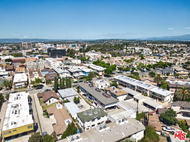 324 E Tamarack Avenue, Inglewood, CA 90301