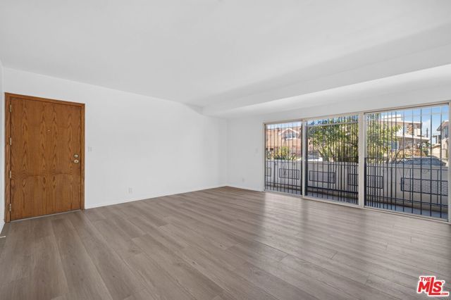324 E Tamarack Avenue, Inglewood, CA 90301