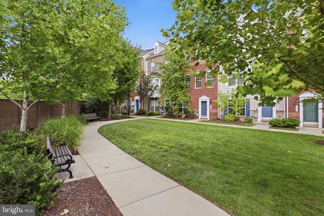 1602 WESBOURNE DR, Upper Marlboro, MD 20774