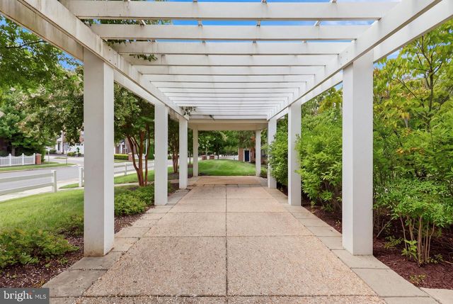1602 WESBOURNE DR, Upper Marlboro, MD 20774