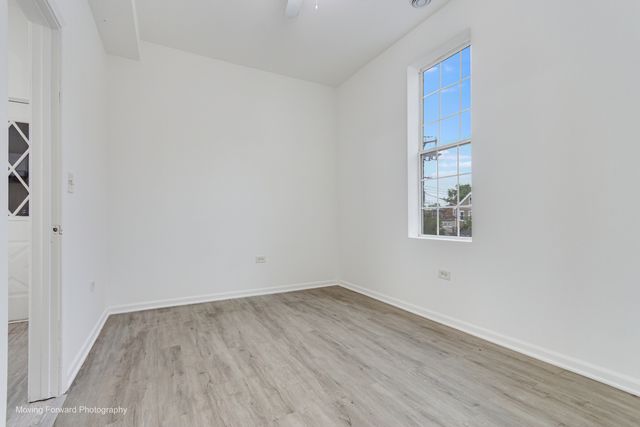 2524 S California Avenue, Chicago, IL 60608