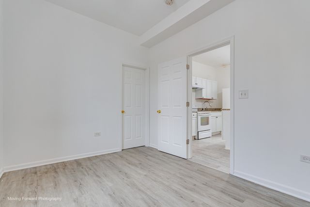 2524 S California Avenue, Chicago, IL 60608