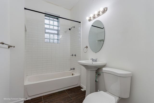 2524 S California Avenue, Chicago, IL 60608