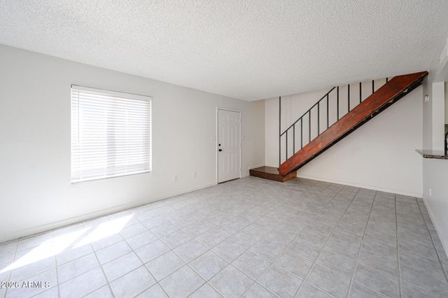 17032 N 16th Drive Unit 7, Phoenix, AZ 85023