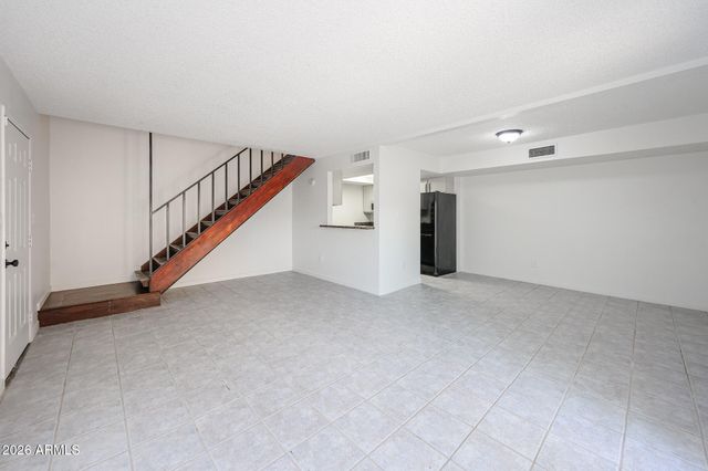 17032 N 16th Drive Unit 7, Phoenix, AZ 85023