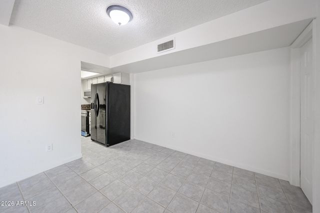 17032 N 16th Drive Unit 7, Phoenix, AZ 85023