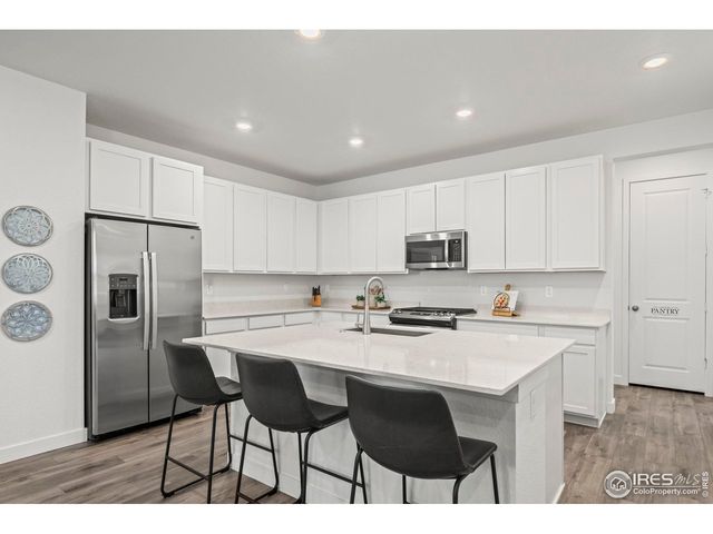 657 176th Ave, Broomfield, CO 80023