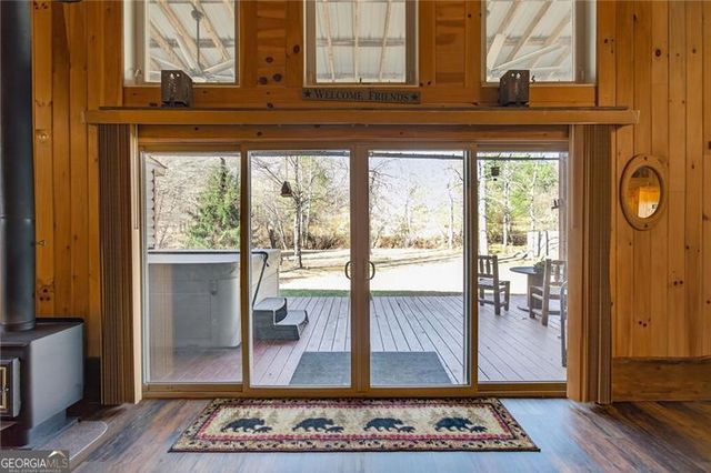 110 Old Indian Trail, Blue Ridge, GA 30513