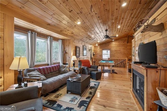 110 Old Indian Trail, Blue Ridge, GA 30513