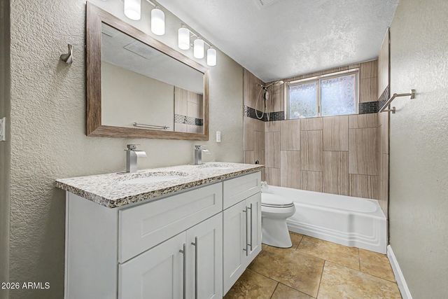 1712 E 1ST Avenue, Mesa, AZ 85204