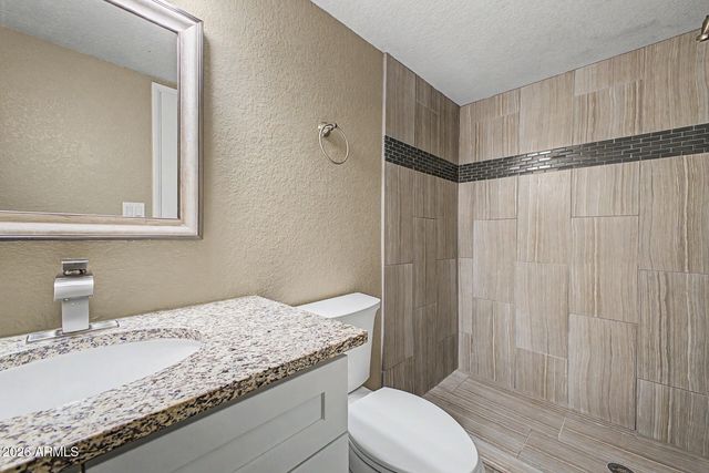 1712 E 1ST Avenue, Mesa, AZ 85204