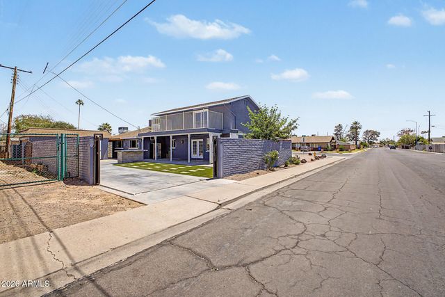 1712 E 1ST Avenue, Mesa, AZ 85204