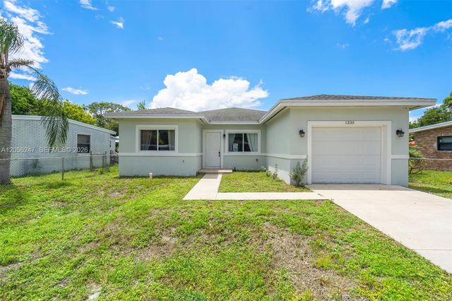 1330 NW 11th St, Fort Lauderdale, FL 33311