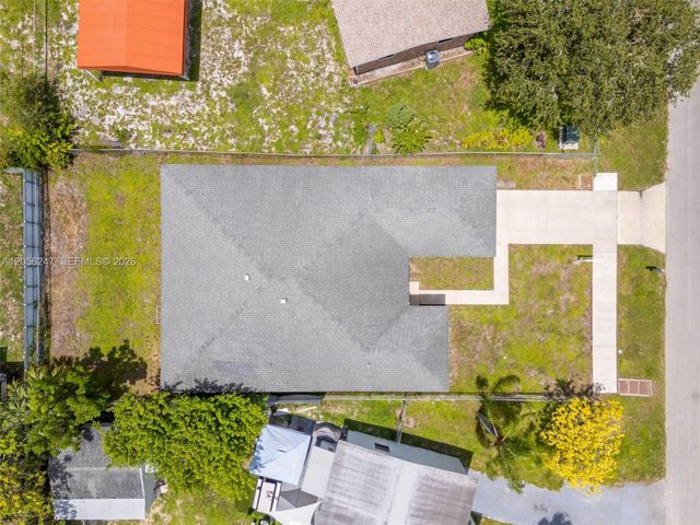 1330 NW 11th St, Fort Lauderdale, FL 33311