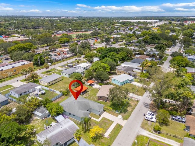 1330 NW 11th St, Fort Lauderdale, FL 33311