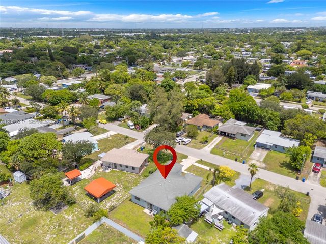 1330 NW 11th St, Fort Lauderdale, FL 33311