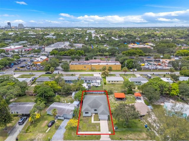 1330 NW 11th St, Fort Lauderdale, FL 33311
