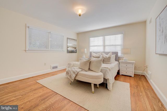 4010 VAN BUREN ST, Hyattsville, MD 20782