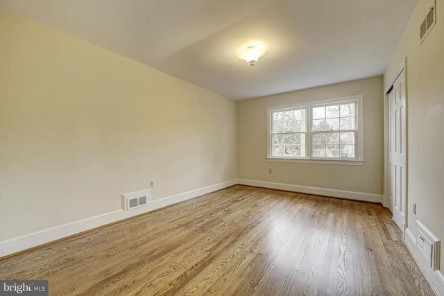 4010 VAN BUREN ST, Hyattsville, MD 20782