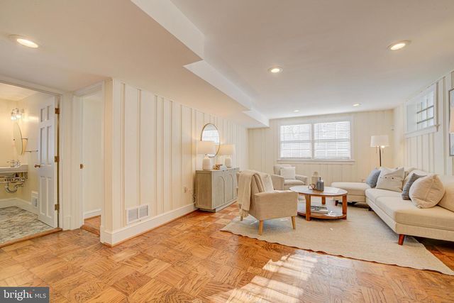 4010 VAN BUREN ST, Hyattsville, MD 20782